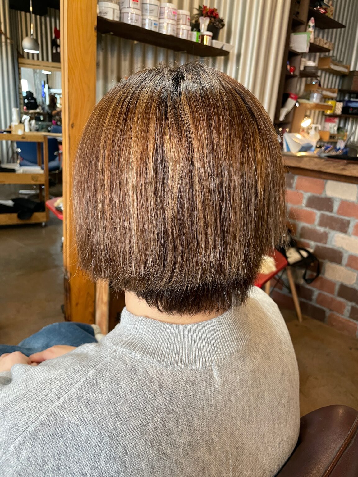 髪型 ボブ 多毛